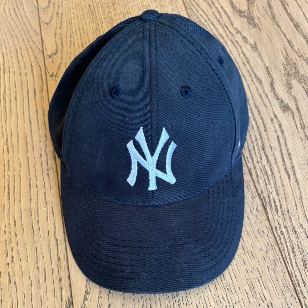 MLB New York Yankees 47 Youth Baseball Cap Adjustable Dark Blue NWOT